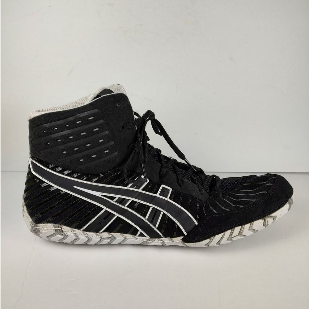 Asics Aggressor Wrestling Shoes Size 13 Mens Black/White
